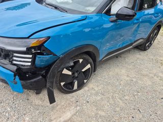 2025 Nissan Kicks SR Intelligent AWD - Primary Damage Left Image